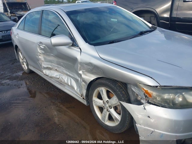 12686442 :رقم المزاد ، 4T1BF3EK5BU617565 vin ، 2011 Toyota Camry Se/le/xle مزاد بيع
