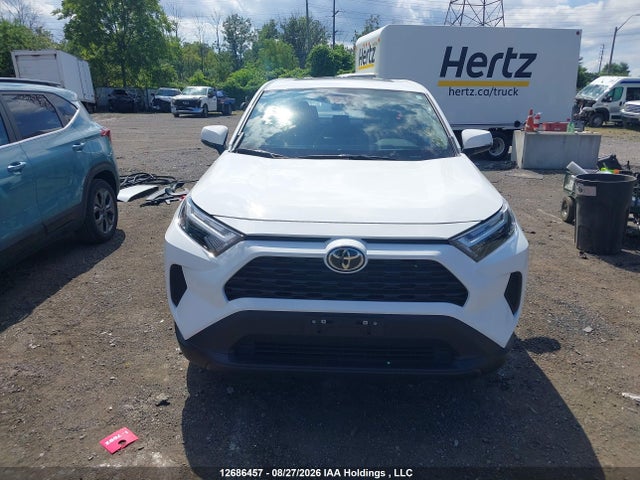 Toyota RAV4 2025 2T3RWRFV1SW273055 Image 13