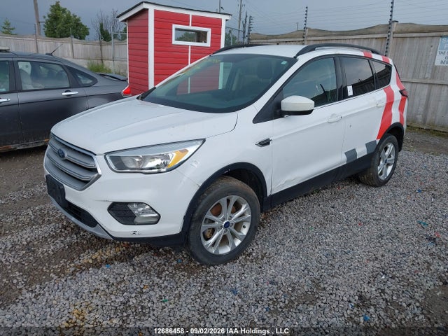 1FMCU0GD3JUC80724 Ford ESCAPE SE