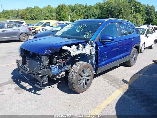 Volkswagen TAOS SE 2024 3VVSX7B27RM013786 Image 2