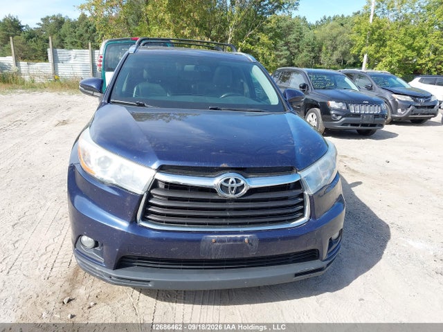 2015 Toyota Highlander Limited/ltd Platinum მანქანა იყიდება აუქციონზე, vin: 5TDDKRFH8FS184655, აუქციონის ნომერი: 12686462