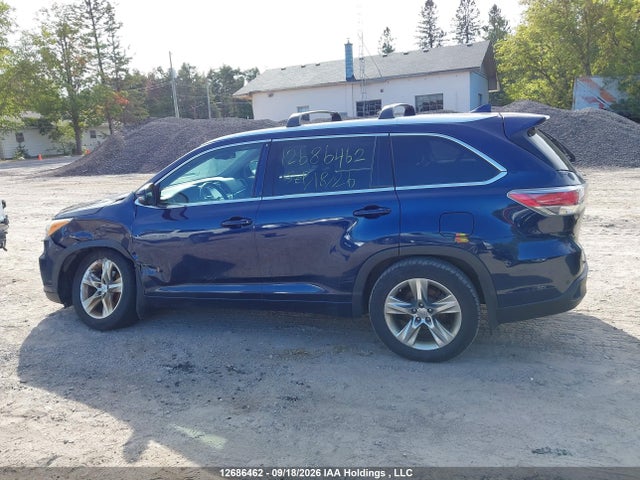 2015 Toyota Highlander Limited/ltd Platinum მანქანა იყიდება აუქციონზე, vin: 5TDDKRFH8FS184655, აუქციონის ნომერი: 12686462