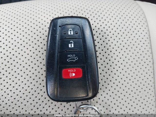 Toyota Highlander Hybrid Limited 2021 5TDEBRCH9MS051635 Image 10