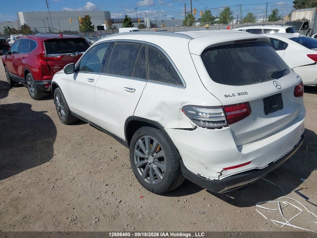 2019 Mercedes-benz Glc 300 4matic მანქანა იყიდება აუქციონზე, vin: WDC0G4KBXKV118235, აუქციონის ნომერი: 12686480