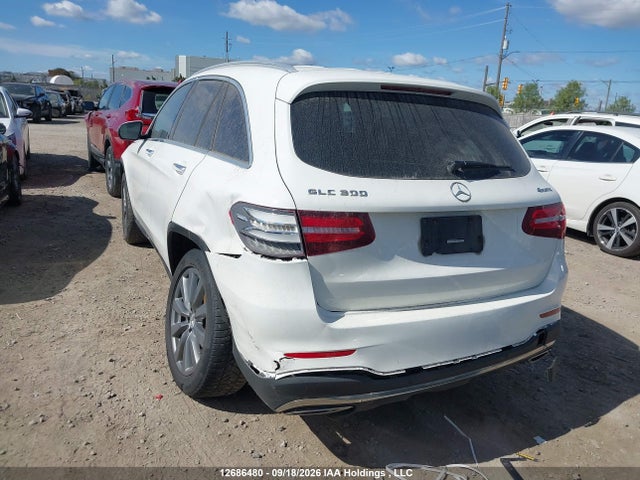2019 Mercedes-benz Glc 300 4matic მანქანა იყიდება აუქციონზე, vin: WDC0G4KBXKV118235, აუქციონის ნომერი: 12686480