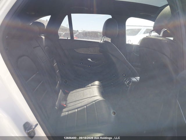 2019 Mercedes-benz Glc 300 4matic მანქანა იყიდება აუქციონზე, vin: WDC0G4KBXKV118235, აუქციონის ნომერი: 12686480