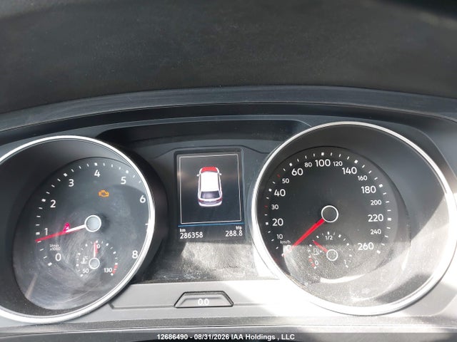 12686490 :رقم المزاد ، 3VV2B7AXXJM057376 vin ، 2018 Volkswagen Tiguan Comfortline مزاد بيع