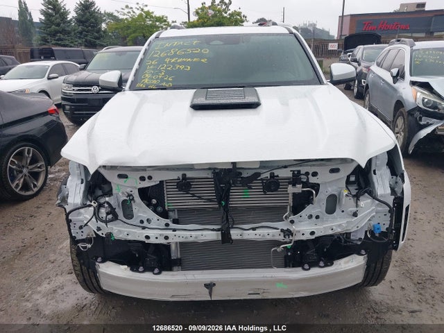 Продаж на аукціоні авто 2026 Toyota 4runner, vin: JTEVA5BR8T5122393, номер лоту: 12686520