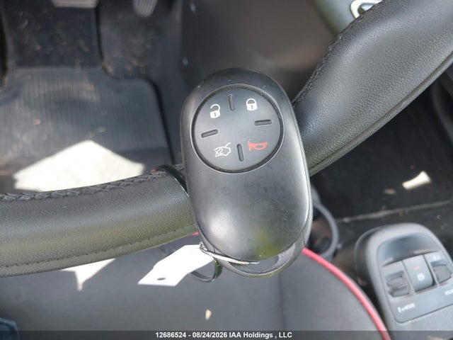 Продажа на аукционе авто 2024 Fiat 500e Red, vin: ZFAFFAA42RX221773, номер лота: 12686524
