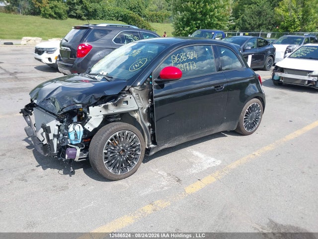 Продажа на аукционе авто 2024 Fiat 500e Red, vin: ZFAFFAA42RX221773, номер лота: 12686524