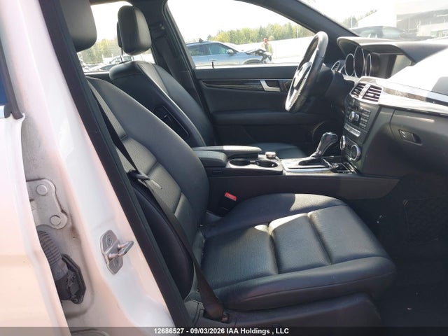 Продаж на аукціоні авто 2012 Mercedes-benz C 300 4matic, vin: WDDGF8BB1CF891188, номер лоту: 12686527
