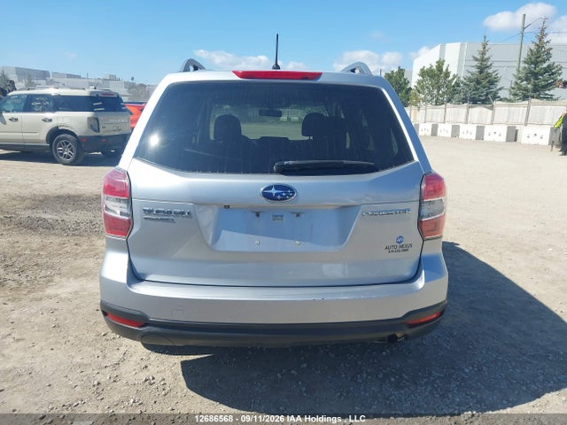 Subaru Forester 2.5i 2015 JF2SJCBC3FH546110 Image 17