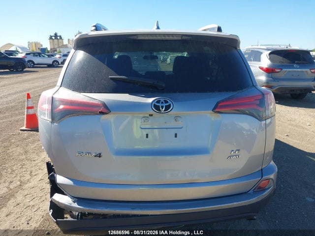 12686596 :رقم المزاد ، 2T3BFREV5GW520958 vin ، 2016 Toyota Rav4 Le مزاد بيع
