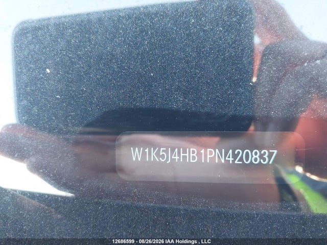 12686599 :رقم المزاد ، W1K5J4HB1PN420837 vin ، 2023 Mercedes-benz Cla 250 4matic مزاد بيع