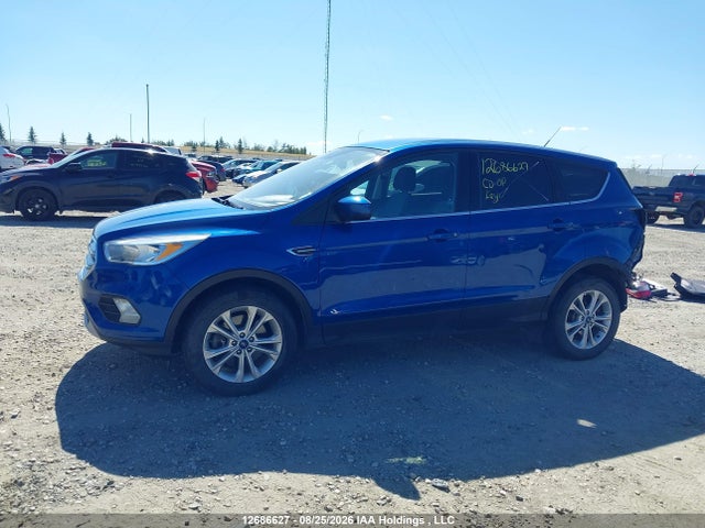 Продажа на аукционе авто 2017 Ford Escape Se, vin: 1FMCU9GD9HUD79935, номер лота: 12686627