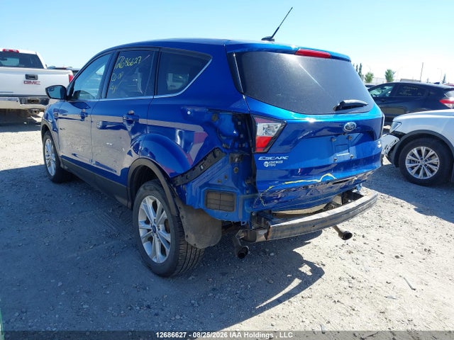 Продажа на аукционе авто 2017 Ford Escape Se, vin: 1FMCU9GD9HUD79935, номер лота: 12686627