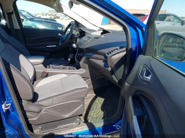 Продажа на аукционе авто 2017 Ford Escape Se, vin: 1FMCU9GD9HUD79935, номер лота: 12686627