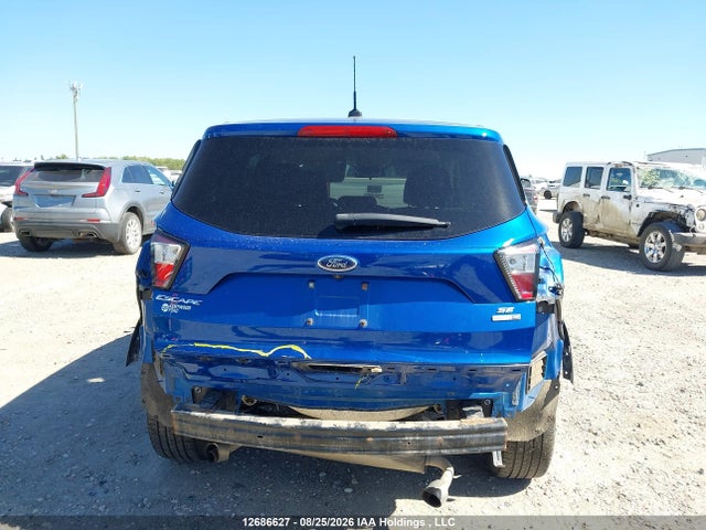 Продажа на аукционе авто 2017 Ford Escape Se, vin: 1FMCU9GD9HUD79935, номер лота: 12686627