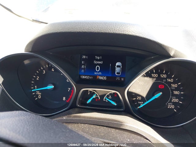 Продажа на аукционе авто 2017 Ford Escape Se, vin: 1FMCU9GD9HUD79935, номер лота: 12686627
