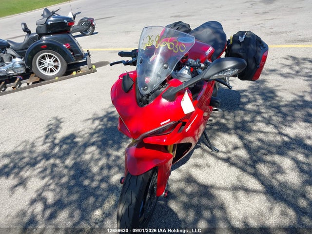 Ducati Supersport 2022 ZDMVABDS3NB002058 Image 21