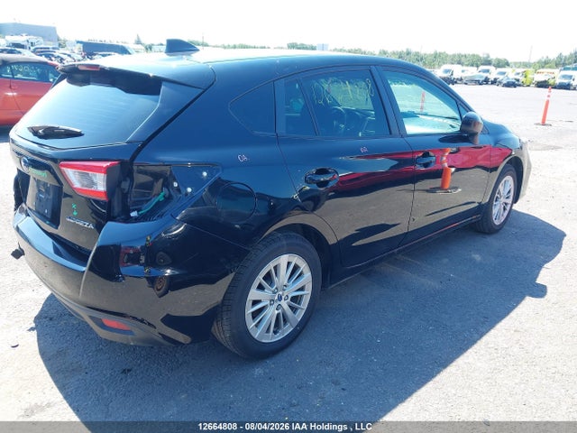 Subaru Impreza Touring 2018 4S3GTAB68J1712815 Image 4
