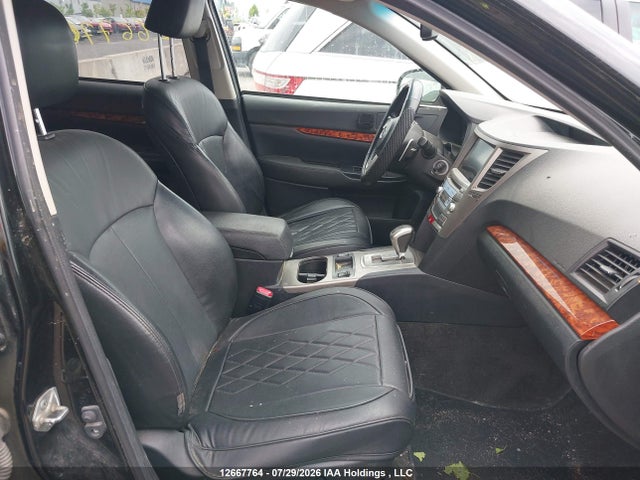 12667764 :رقم المزاد ، 4S4BRGLC6B3425068 vin ، 2011 Subaru Outback 2.5i Limited مزاد بيع