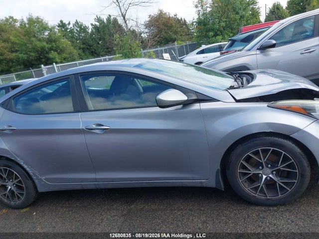 Hyundai ELANTRA GL 2016 5NPDH4AE6GH781356 Image 13