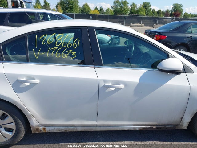 Chevrolet Cruze 2015 1G1PC5SB4F7176673 Image 14