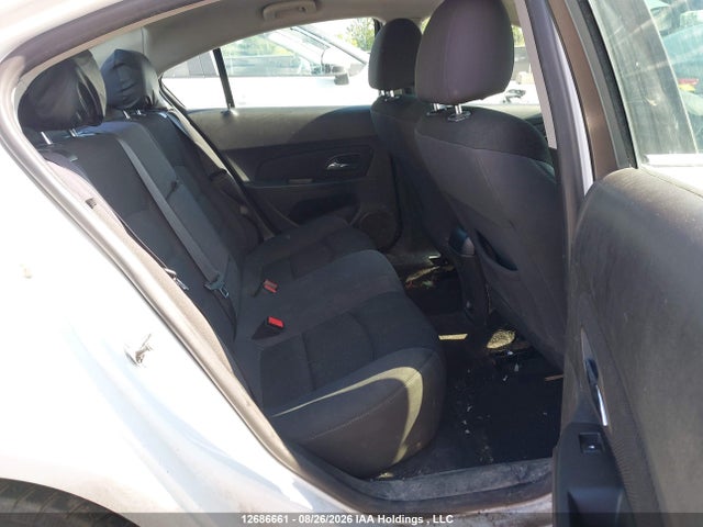 Chevrolet Cruze 2015 1G1PC5SB4F7176673 Image 8