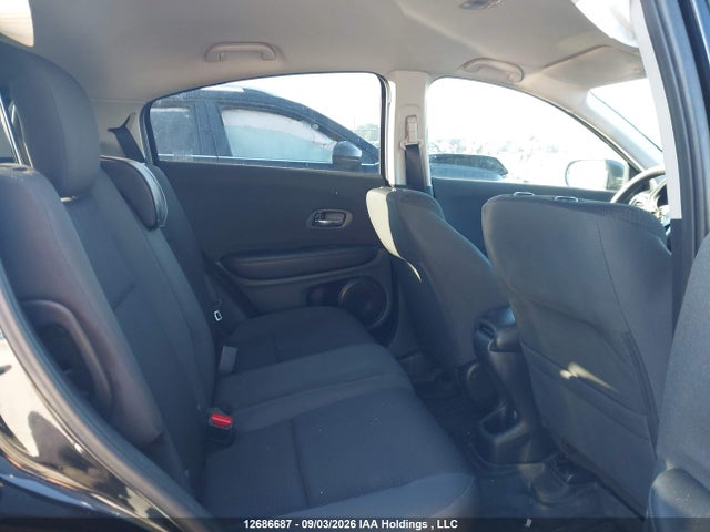 Honda HR-V LX 2022 3CZRU5H37NM101011 Image 8