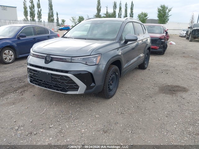 Volkswagen Taos Highline 2025 3VV4C7B29SM028445 Image 2
