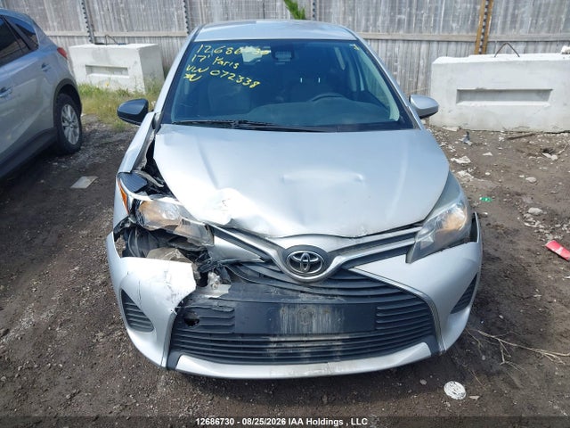 12686730 :رقم المزاد ، VNKKTUD39HA072338 vin ، 2017 Toyota Yaris Le مزاد بيع