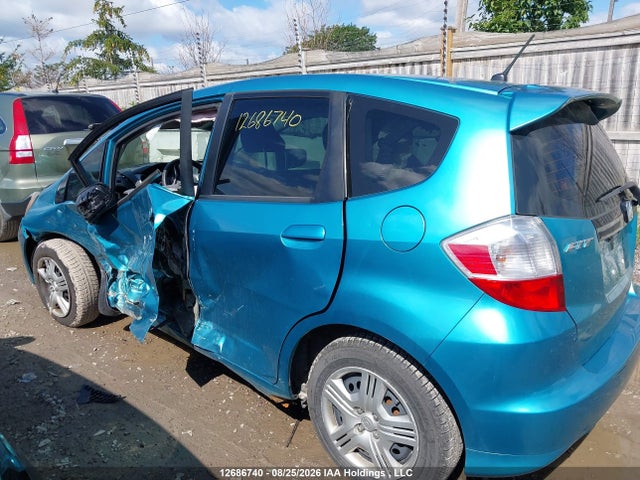 Honda FIT LX 2014 LUCGE8H54E3004682 Image 14