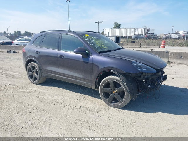2018 WP1AA2A21JKA06083 главное изображение