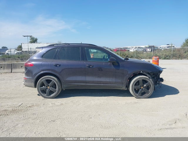 Porsche Cayenne Platinum Edition 2018 WP1AA2A21JKA06083 Image 14