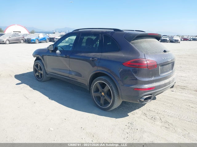 Porsche Cayenne Platinum Edition 2018 WP1AA2A21JKA06083 Image 3