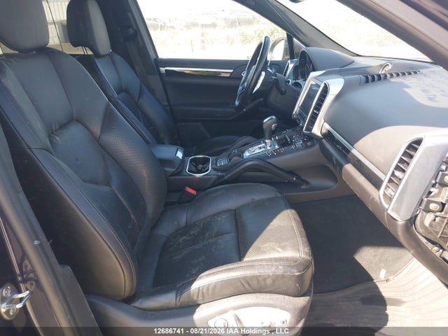 Porsche Cayenne Platinum Edition 2018 WP1AA2A21JKA06083 Image 5