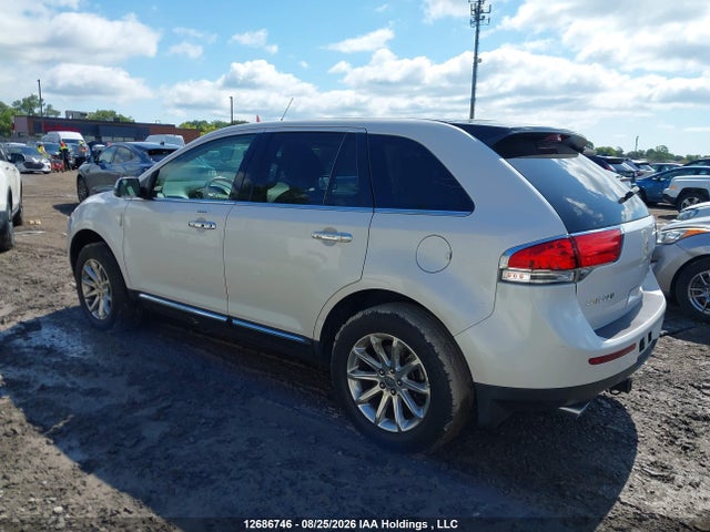 12686746 :رقم المزاد ، 2LMDJ8JK8EBL18970 vin ، 2014 Lincoln Mkx مزاد بيع