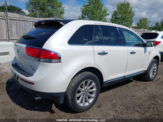 12686746 :رقم المزاد ، 2LMDJ8JK8EBL18970 vin ، 2014 Lincoln Mkx مزاد بيع