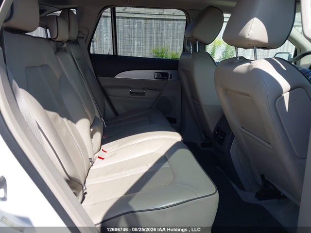 12686746 :رقم المزاد ، 2LMDJ8JK8EBL18970 vin ، 2014 Lincoln Mkx مزاد بيع