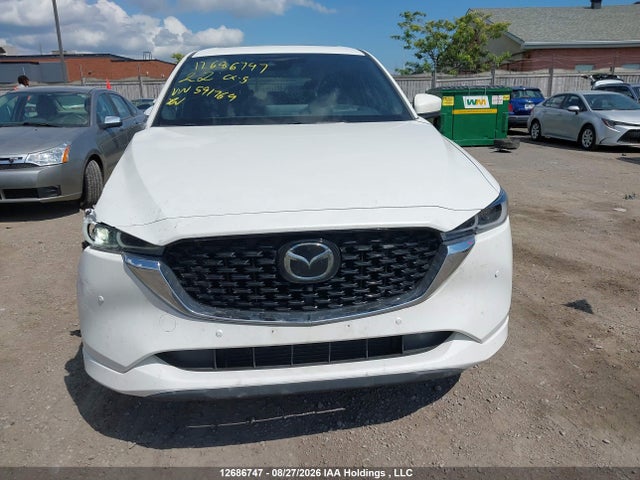 12686747 :رقم المزاد ، JM3KFBEY2N0591769 vin ، 2022 Mazda Cx-5 Signature مزاد بيع