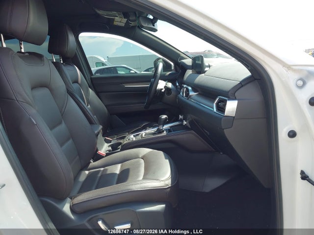 12686747 :رقم المزاد ، JM3KFBEY2N0591769 vin ، 2022 Mazda Cx-5 Signature مزاد بيع