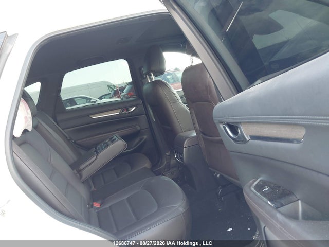 12686747 :رقم المزاد ، JM3KFBEY2N0591769 vin ، 2022 Mazda Cx-5 Signature مزاد بيع
