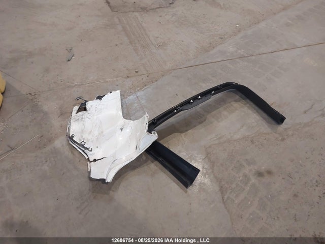 Tesla Model Y 2021 5YJYGDEE1MF182616 Image 12