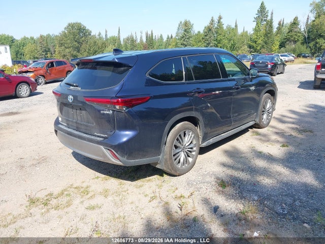12686773 :رقم المزاد ، 5TDEBRCH8PS110694 vin ، 2023 Toyota Highlander Hybrid Limited/hybrid Platinum مزاد بيع