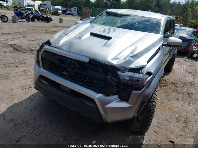 Toyota Tacoma 2026 3TYLB5JN4TT118718 Image 2