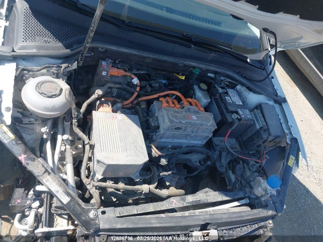 Продаж на аукціоні авто 2018 Volkswagen E-golf Sel Premium, vin: WVWPR7AUXJW912468, номер лоту: 12686796