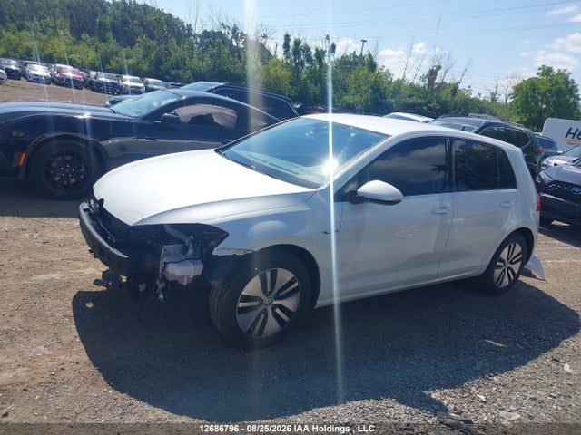 Продаж на аукціоні авто 2018 Volkswagen E-golf Sel Premium, vin: WVWPR7AUXJW912468, номер лоту: 12686796