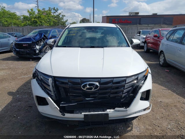 KM8JB3AE9NU047128 Hyundai Tucson Essential Fwd