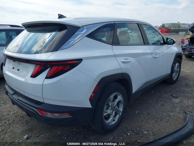 KM8JB3AE9NU047128 Hyundai Tucson Essential Fwd